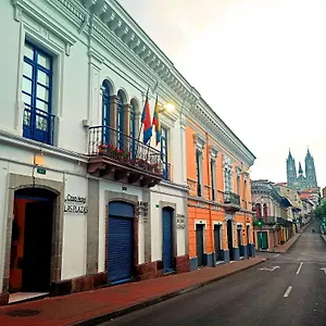 Casa Plazas Hotel