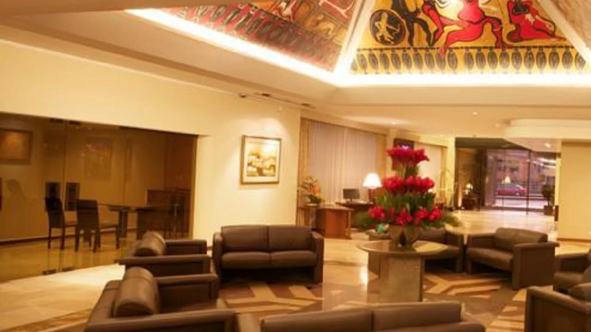 Hotel Akros By Bluebay Quito