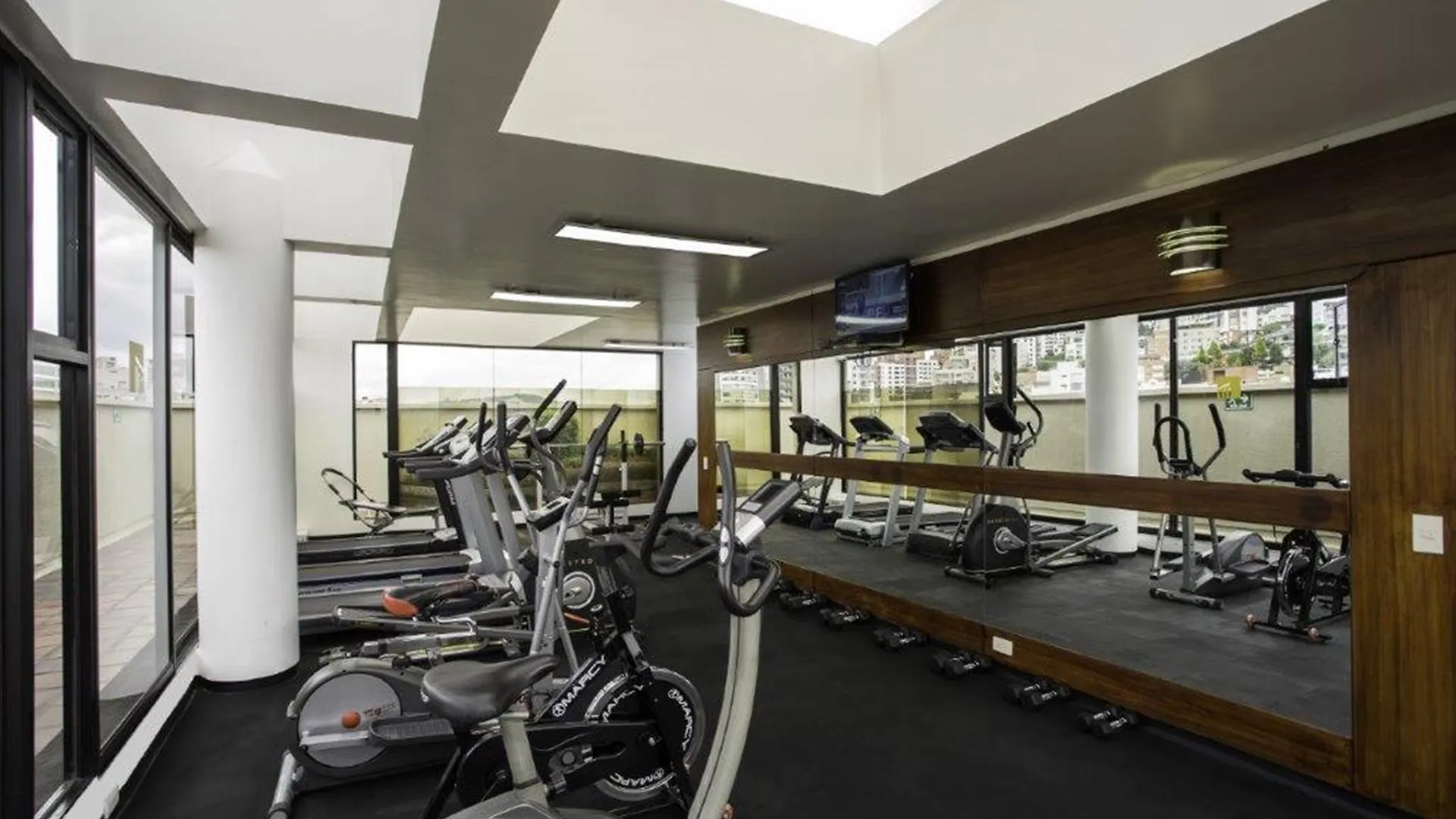 **** Hotel Akros By Bluebay Quito Ecuador