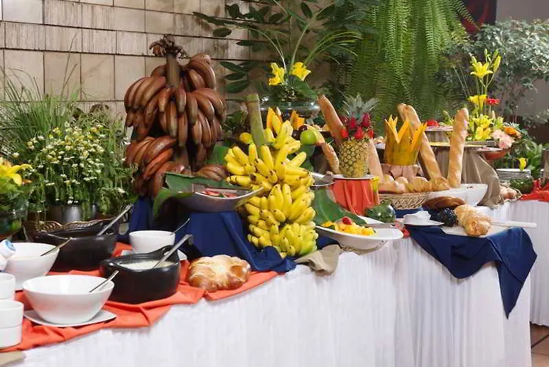**** Hotel Akros By Bluebay Quito Ecuador