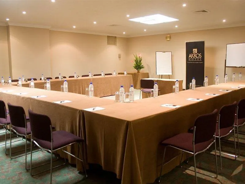 Hotel Akros By Bluebay Quito